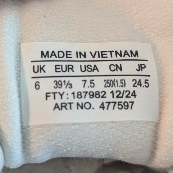 Salomon Women's Aero Glide 3 Running Shoes, Size 7.5B - Picture 4 of 4